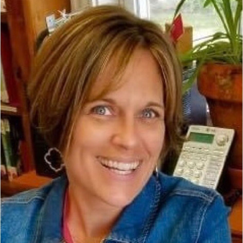 Meet your Posher, Liza